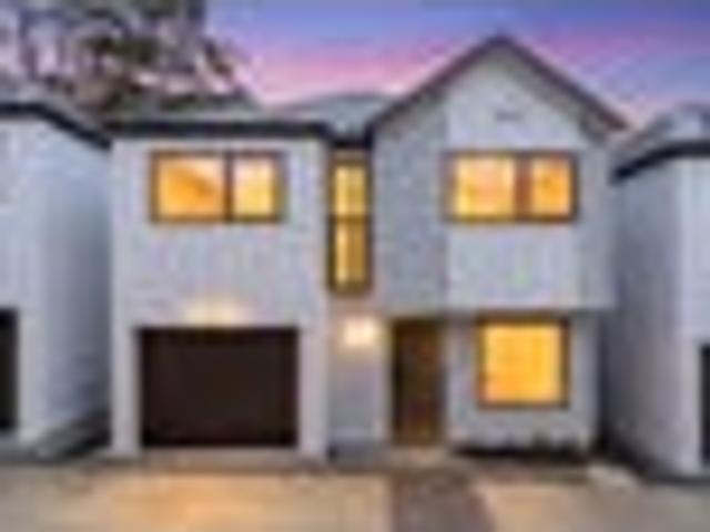Freehold, Stand alone Style in Henderson