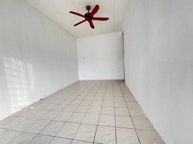 FREEHOLDNON BUMISingle Storey Terrace TAMAN POLITEKNIK PORT DICKSON