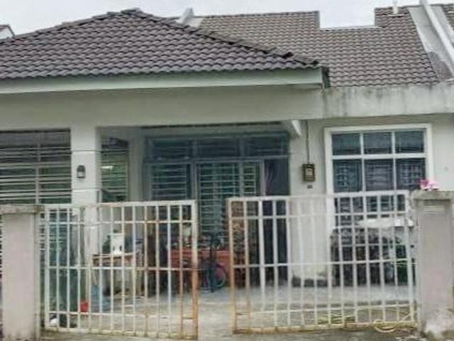 FREEHOLDOPEN FACING1 storey TAlMN SERULING JAYA Masjid Tanah Melaka