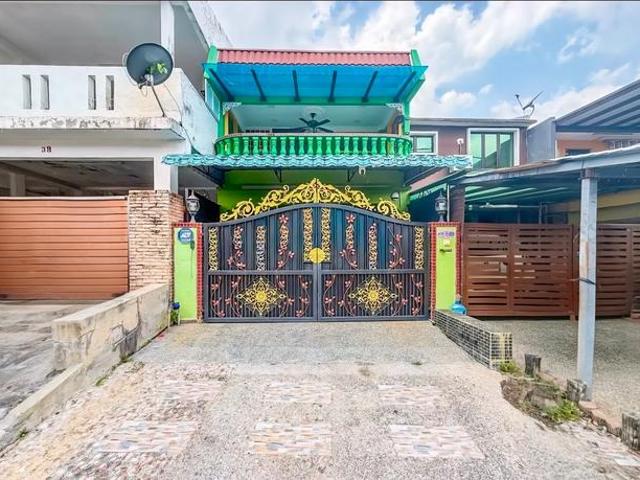 FREEHOLDBELOW MARKETFULL RENO 2 Tingkat Taman Kajang Baru
