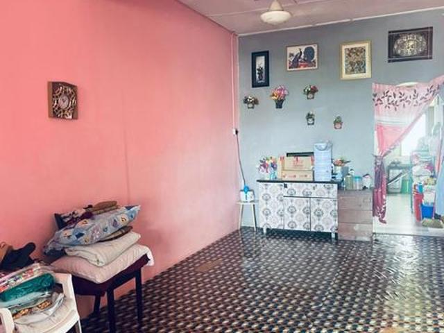 FREEHOLDRENOVATEDBandar Sunggala Teres Setingkat Untuk Dijual