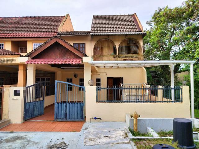 FREEHOLDTaman Desa Minang Gombak End Lot Double Storey Terrace