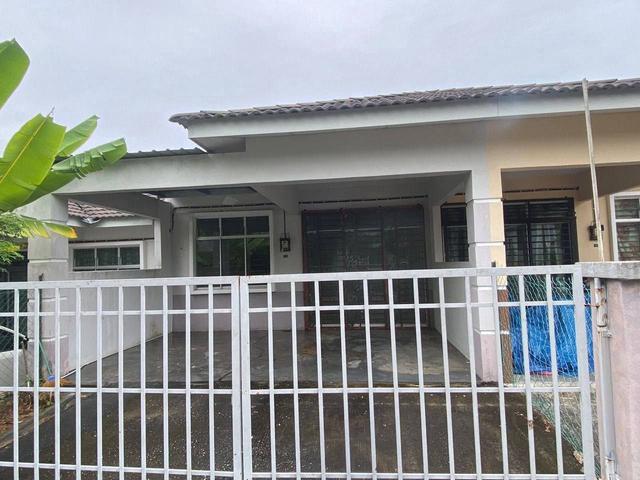 FREEHOLDTeres Setingkat Tmn Seruling Jaya Masjid Tanah Melaka