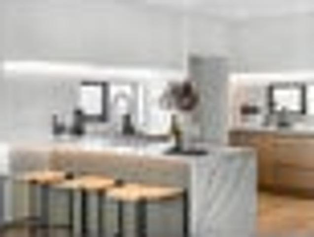 Freestanding and Reserve Front!