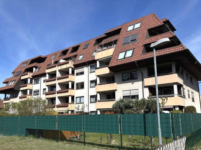Frei: 2 Zimmer Eigentumswohnung mit Balkon und TG Stellplatz