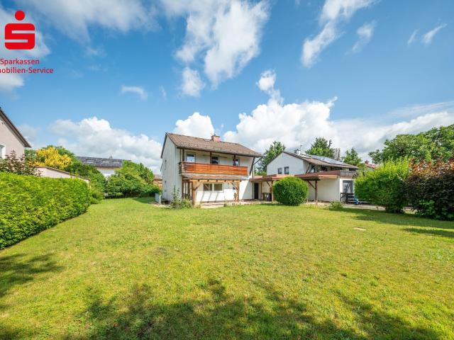 Freies Einfamilienhaus mit zusätzlicher Ausbaureserve
