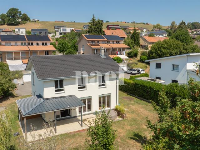 Freistehende Villa mit 5,5 Zimmern und großer Terrasse zum Verkauf in Treyvaux