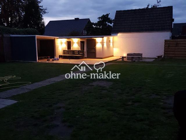 Freistehendes Mehrfamilienhaus