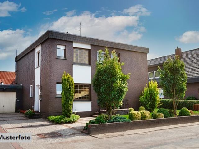 Freistehendes Mehrfamilienhaus + Kapitalanlage