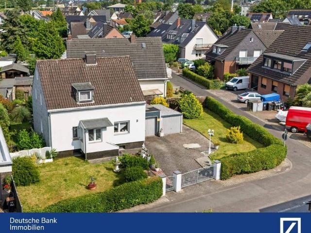 Freistehendes, charmantes 2 Familienhaus in attraktiver Lage