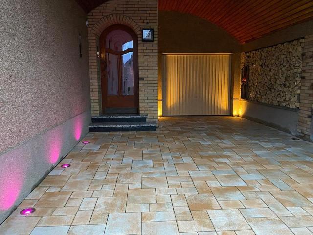 Freistehendes EFH mit Einliegerwohnung Provisionsfrei