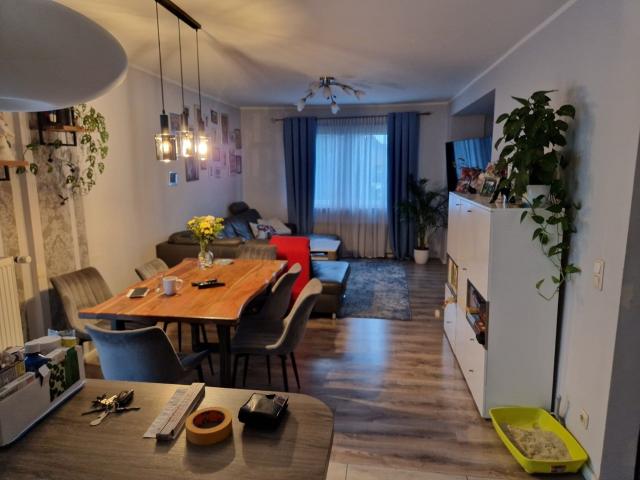 Freistehendes Einfamilienhaus mit Anbau auf großem Grundstück, vermietet