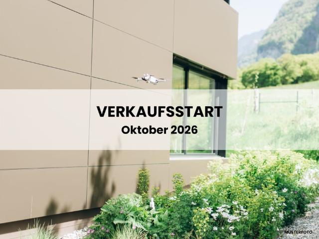 Freistehendes Einfamilienhaus mit Gartenparadies