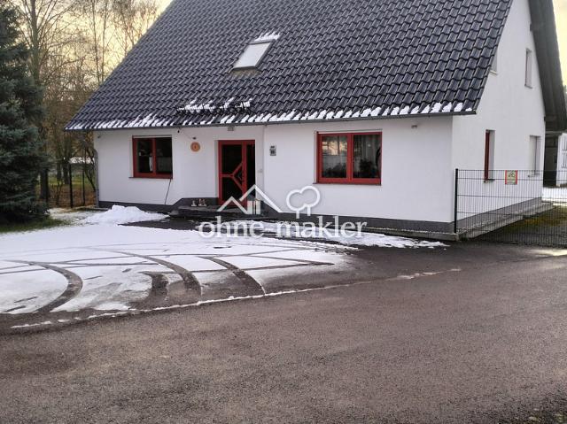 freistehendes Einfamilienhaus mit großzügigen Nebengelass und GS