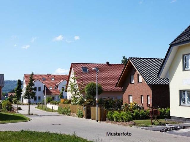 Freistehendes Einfamilienhaus + provisionsfrei
