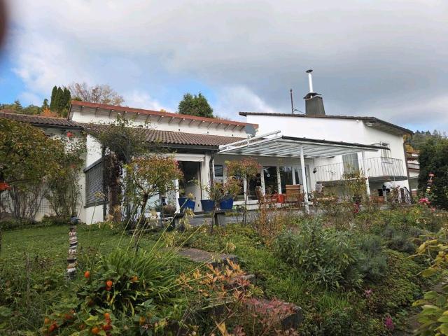 Freistehendes Einfamilienhaus SteinenHägelberg