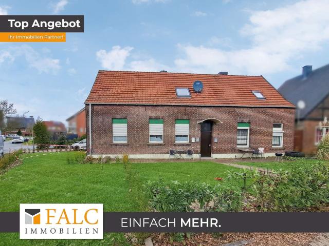 Freistehendes Haus mit 3 Wohnungen