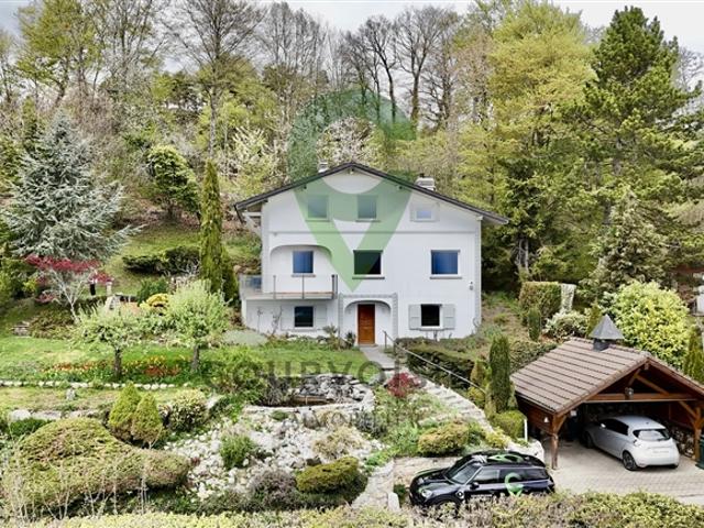 Freistehendes Haus mit 6,5 Litern und atemberaubender Aussicht in der Nähe von Genolier