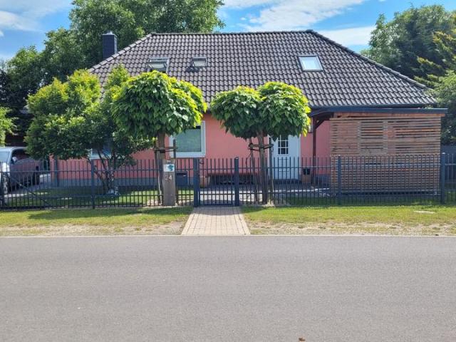 Freistehendes HausBungalow in ZeuthenMiersdorf zu verkaufen