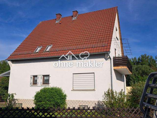 Freistehendes Zweifamilien Haus in Ortsrandlage von Altrip
