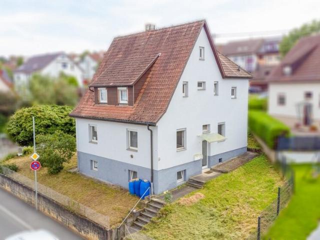 Freistehendes ZFH in verkehrsgünstiger Lage