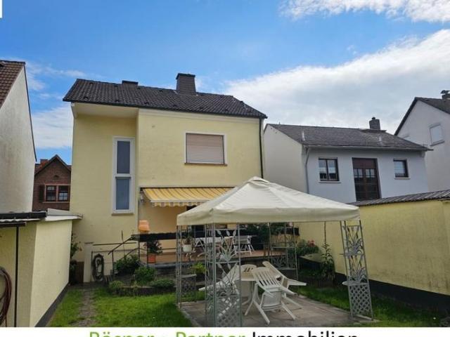 Freistehendes 1 2 Familienhaus mit Ausbaureserve in ruhiger Wohnlage von Hanau Steinheim