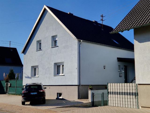 Freistehendes 1 FH/Generationenhaus mit Garten in ruhige Lage von 66822 Lebach