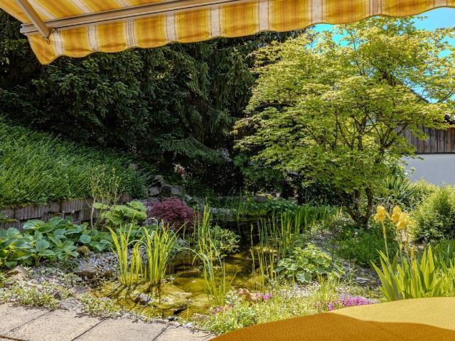 Freistehendes 5.5 Zi Einfamilienhaus mit Aussicht, Charme und zwei Wege zum Glück | dreamo. Ch