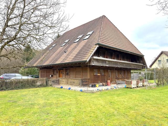Freistehendes 8.5 Z. Emmentaler Bauernhaus