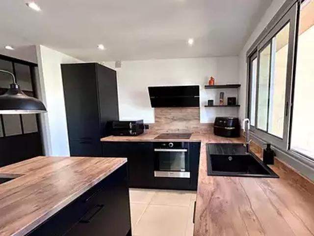 Fréjus 83600 Achat / Vente appartement 3 pièces t3 terrasse cave
