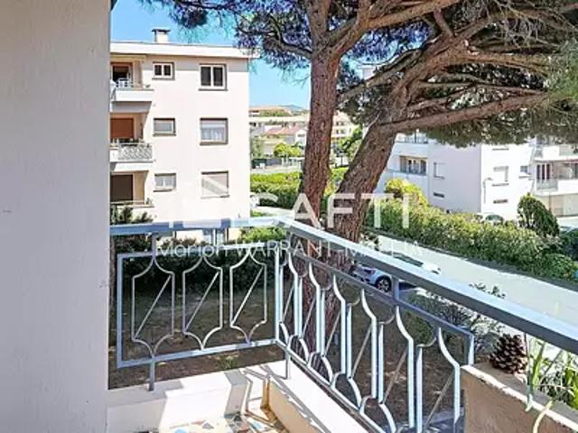 Fréjus 83600 Achat / Vente appartement 3 pièces t3 terrasse balcon