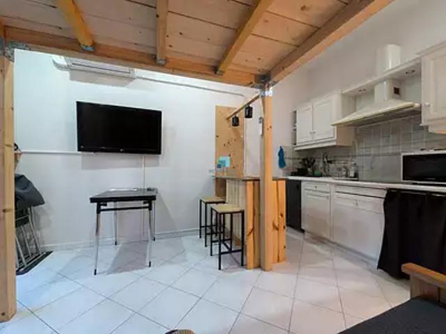 Fréjus 83600 Achat / Vente appartement 1 pièce t1 terrasse parking