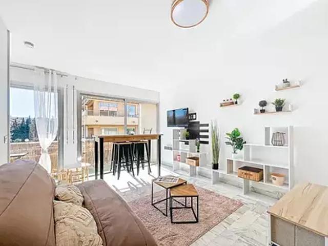 Fréjus 83600 Achat / Vente appartement 1 pièce t1 balcon