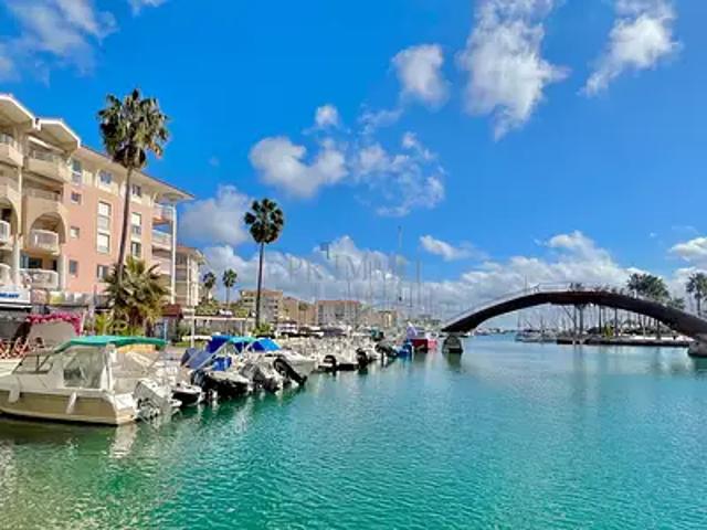 Fréjus 83600 Achat / Vente appartement 2 pièces t2