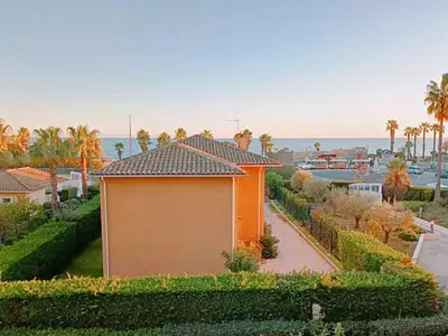 Fréjus 83600 Achat / Vente appartement 2 pièces t2