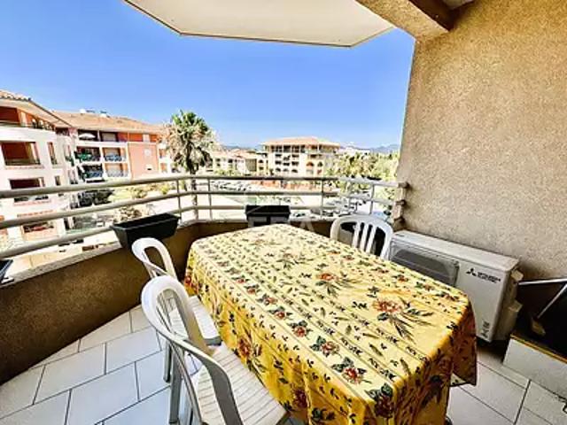 Fréjus 83600 Achat / Vente appartement 2 pièces t2 terrasse