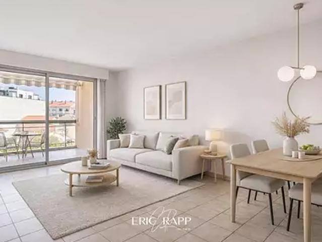 Fréjus 83600 Achat / Vente appartement 2 pièces t2 terrasse parking