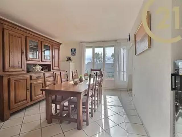 Fréjus 83600 Achat / Vente appartement 4 pièces t4