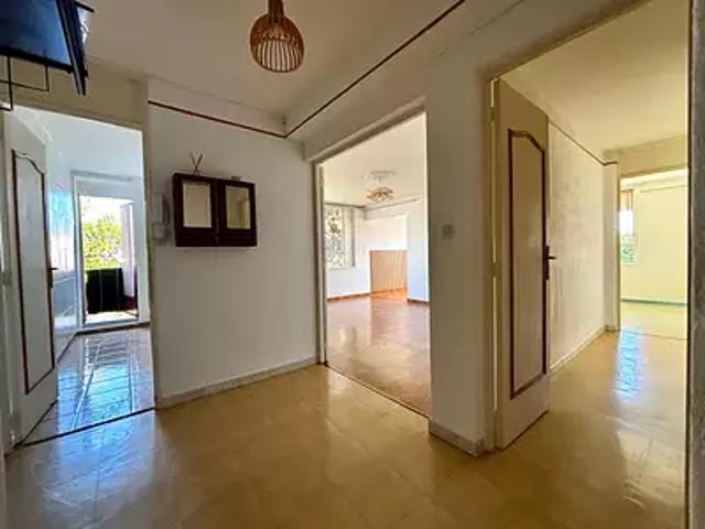 Fréjus 83600 Achat / Vente appartement 4 pièces t4 parking