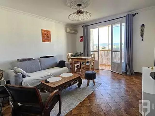 Fréjus 83600 Achat / Vente appartement 4 pièces t4 terrasse parking