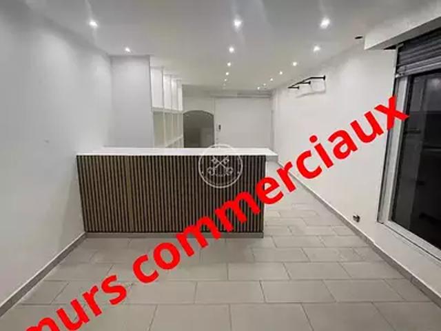 Fréjus 83600 Achat / Vente divers 1 pièce