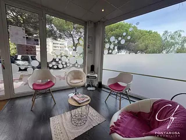 Fréjus 83600 Achat / Vente divers 3 pièces