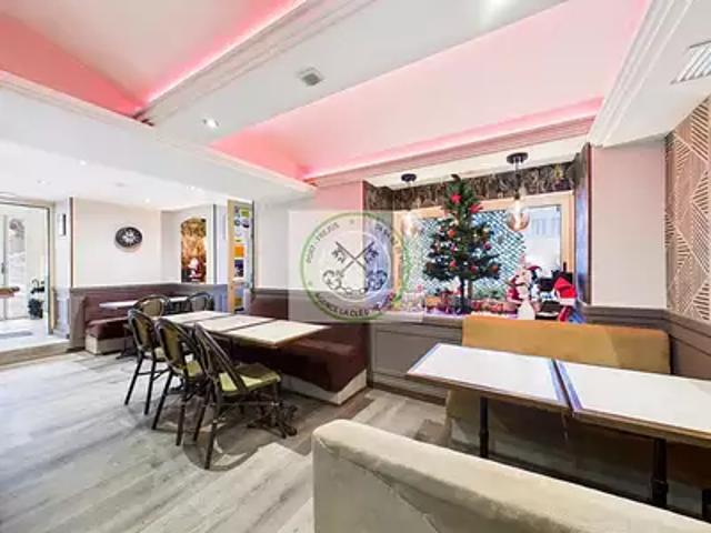 Fréjus 83600 Achat / Vente divers 6 pièces