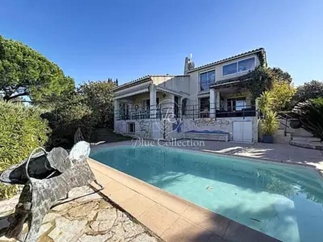 Fréjus 83600 Achat / Vente maison 5 pièces t5 piscine