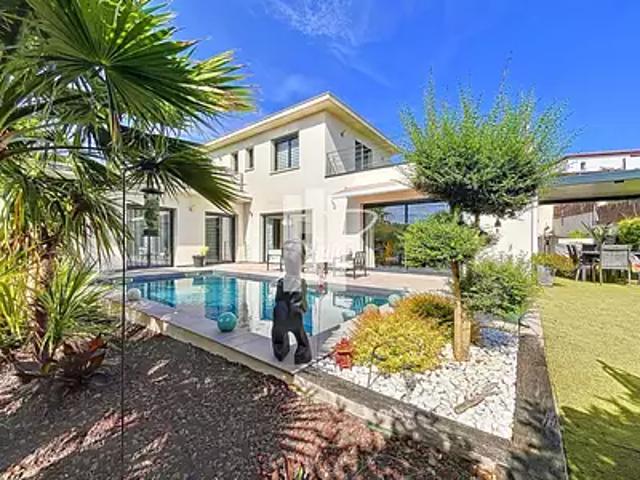 Fréjus 83600 Achat / Vente maison 5 pièces t5