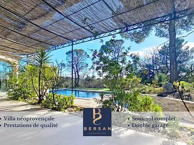 Fréjus 83600 Achat / Vente maison 6 pièces t6 au dernier étage piscine