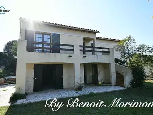 Fréjus 83600 Achat / Vente maison 7 pièces t7 jardin terrasse
