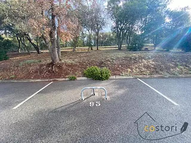 Fréjus 83600 Achat / Vente parking
