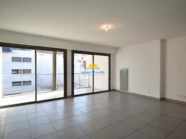Fréjus 83600 Location appartement 3 pièces t3