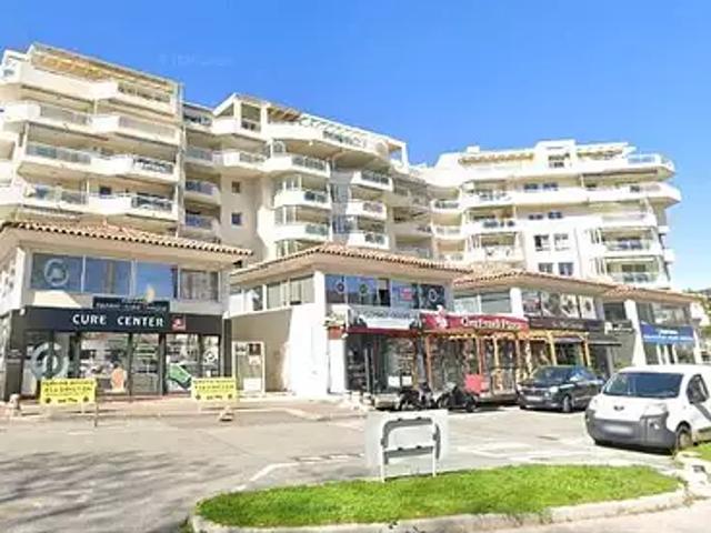 Fréjus 83600 Location divers